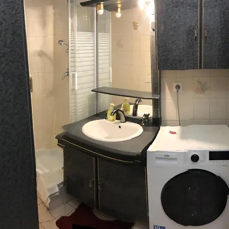 Apartmán T3 Centre Neuve *