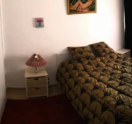 Apartmán T3 Centre Neuve *